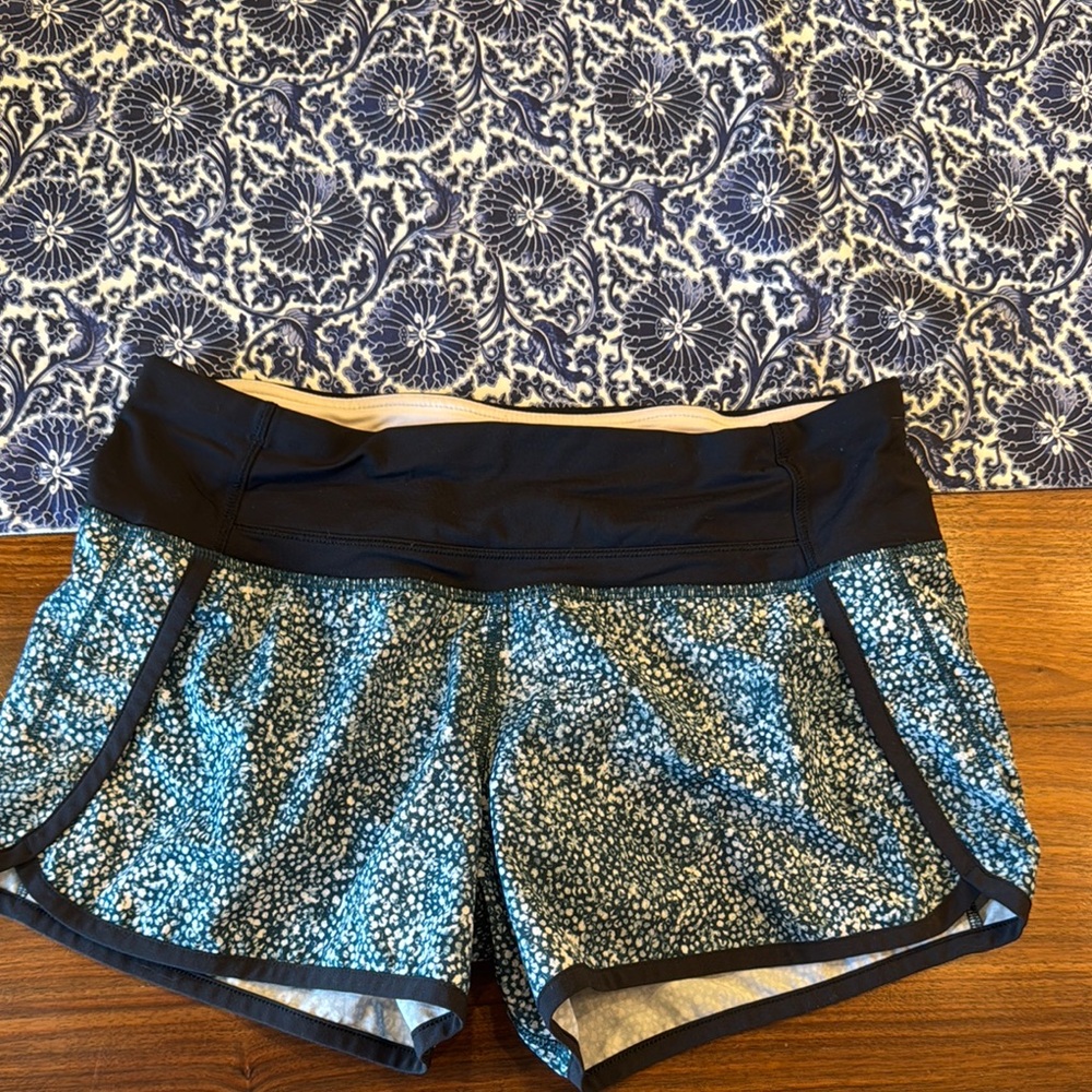 Lululemon Run Times Shorts size 4